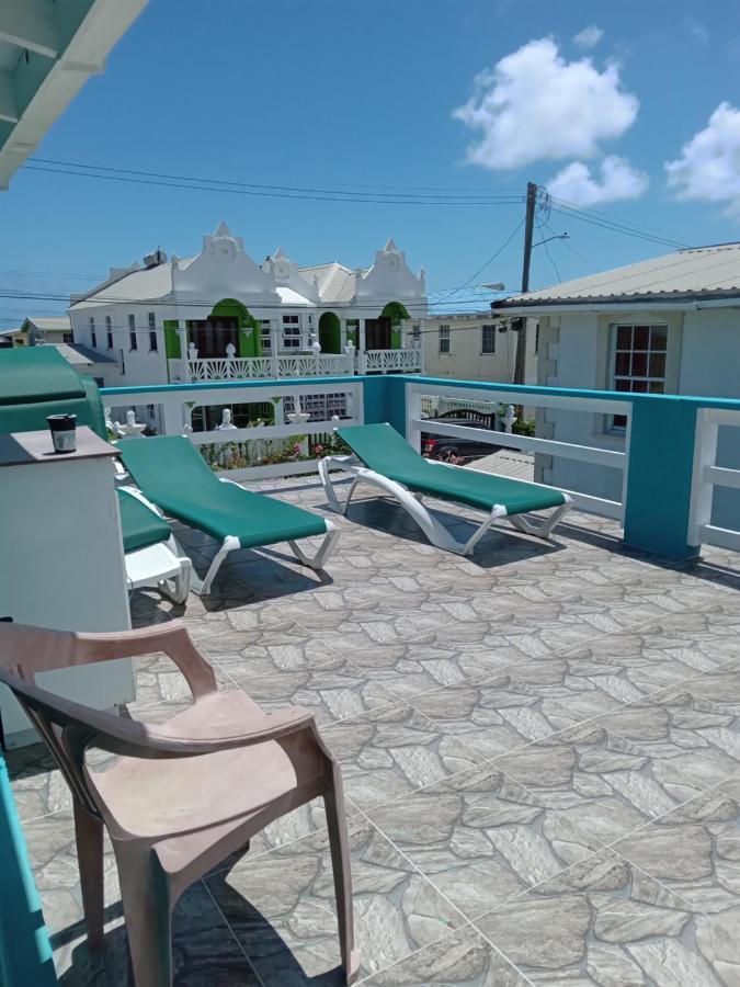 קרייסט צ'רץ' Michand Guest Apartments- Cozy One Or Two Bedroom- 5 Walk Minutes From Airport 10 Mins Drive To Oistins Or Beach מראה חיצוני תמונה